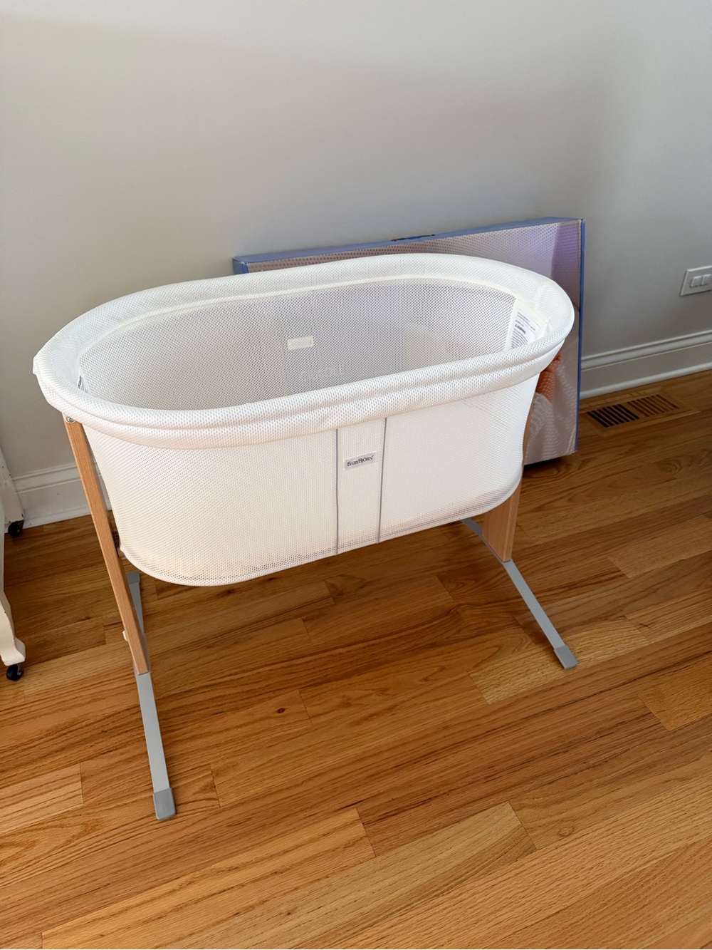 BABYBJORN Cradle Bassinet w/ Two Sheets & Original Box